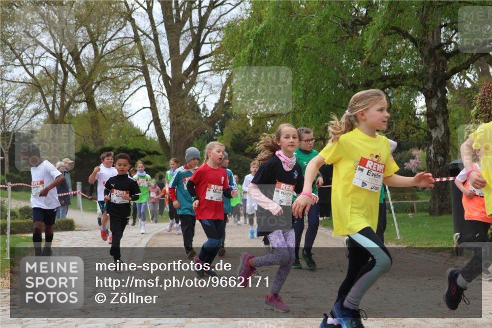 25.04.2026 - Das Zehntel Zöllner http://msf.ph/oto/9662171 25.04.2026 11:45:11 Laufen 11710 meine-sportfotos.de