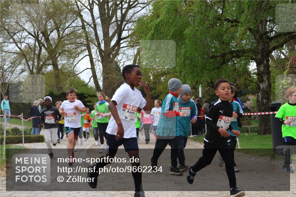 25.04.2026 - Das Zehntel Zöllner http://msf.ph/oto/9662234 25.04.2026 11:45:13 Laufen 11095, 10326, 10352 meine-sportfotos.de