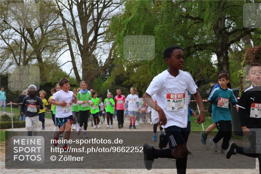 25.04.2026 - Das Zehntel Zöllner http://msf.ph/oto/9662252 25.04.2026 11:45:13 Laufen 10326, 10 meine-sportfotos.de