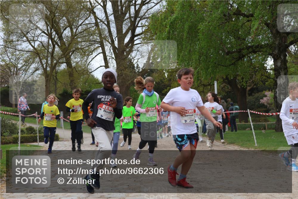 25.04.2026 - Das Zehntel Zöllner http://msf.ph/oto/9662306 25.04.2026 11:45:14 Laufen 12977, 11095 meine-sportfotos.de