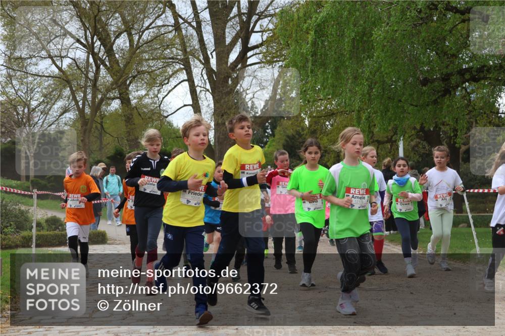 25.04.2026 - Das Zehntel Zöllner http://msf.ph/oto/9662372 25.04.2026 11:45:16 Laufen 6, 12226, 12179, 4 meine-sportfotos.de