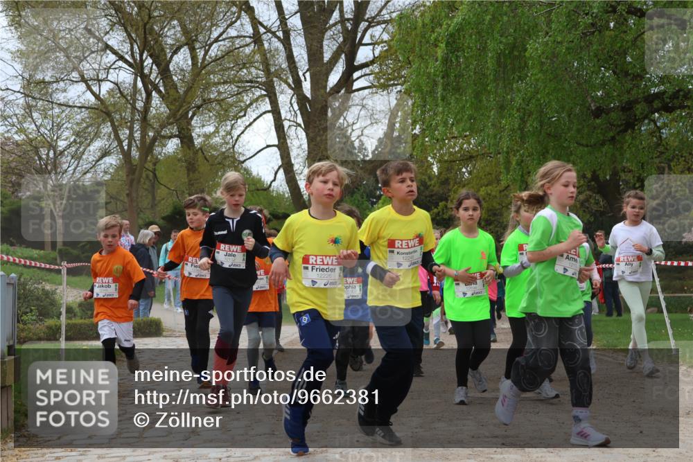 25.04.2026 - Das Zehntel Zöllner http://msf.ph/oto/9662381 25.04.2026 11:45:16 Laufen 10132, 12226, 0123, 12248 meine-sportfotos.de