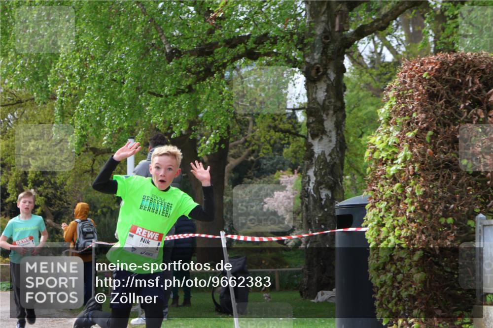 25.04.2026 - Das Zehntel Zöllner http://msf.ph/oto/9662383 25.04.2026 09:38:21 Laufen 7159 meine-sportfotos.de
