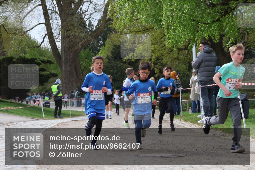 25.04.2026 - Das Zehntel Zöllner http://msf.ph/oto/9662407 25.04.2026 09:38:23 Laufen 6329, 6324, 6095 meine-sportfotos.de