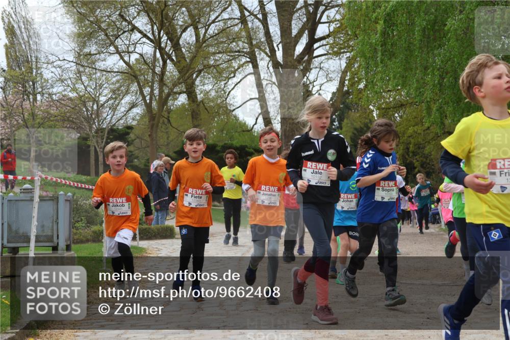 25.04.2026 - Das Zehntel Zöllner http://msf.ph/oto/9662408 25.04.2026 11:45:17 Laufen 12345, 12363, 10132, 11299, 10123, 12 meine-sportfotos.de