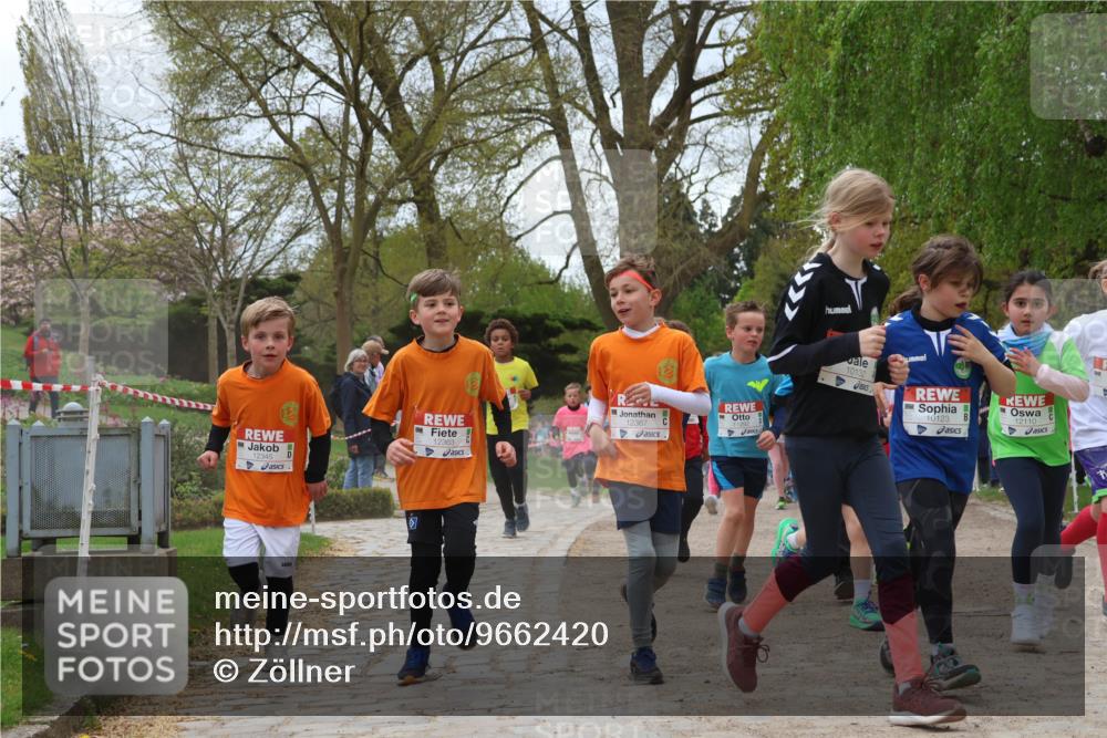25.04.2026 - Das Zehntel Zöllner http://msf.ph/oto/9662420 25.04.2026 11:45:17 Laufen 12345, 12363, 12367, 10132, 10123, 12110 meine-sportfotos.de