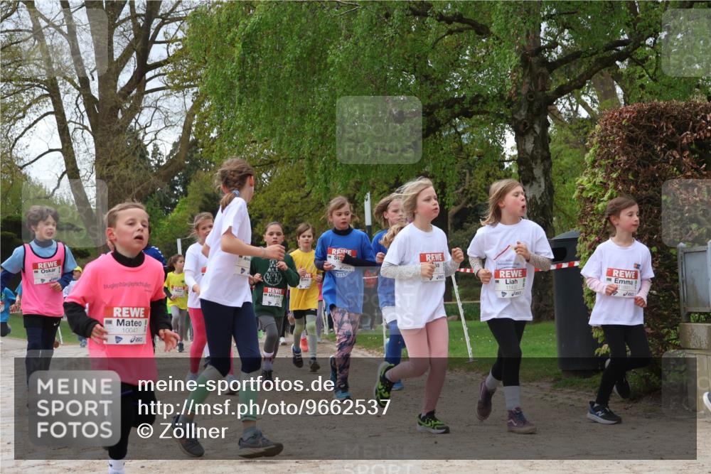 25.04.2026 - Das Zehntel Zöllner http://msf.ph/oto/9662537 25.04.2026 11:45:23 Laufen 10047, 11432 meine-sportfotos.de