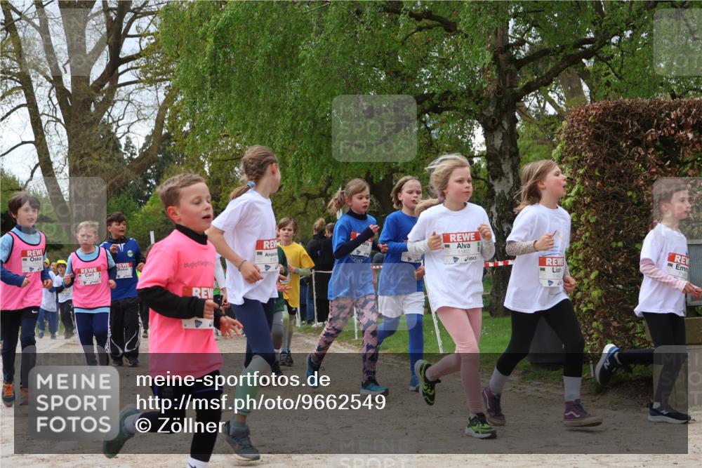 25.04.2026 - Das Zehntel Zöllner http://msf.ph/oto/9662549 25.04.2026 11:45:23 Laufen 11452, 1143 meine-sportfotos.de