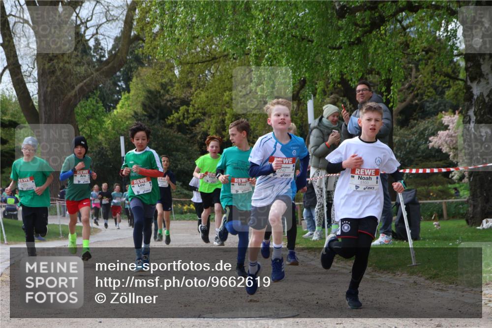 25.04.2026 - Das Zehntel Zöllner http://msf.ph/oto/9662619 25.04.2026 09:38:33 Laufen 7742, 5103 meine-sportfotos.de