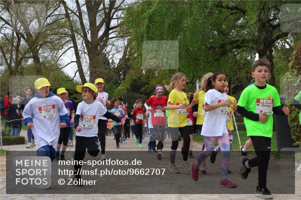 25.04.2026 - Das Zehntel Zöllner http://msf.ph/oto/9662707 25.04.2026 11:45:29 Laufen 12905, 12912, 12635 meine-sportfotos.de