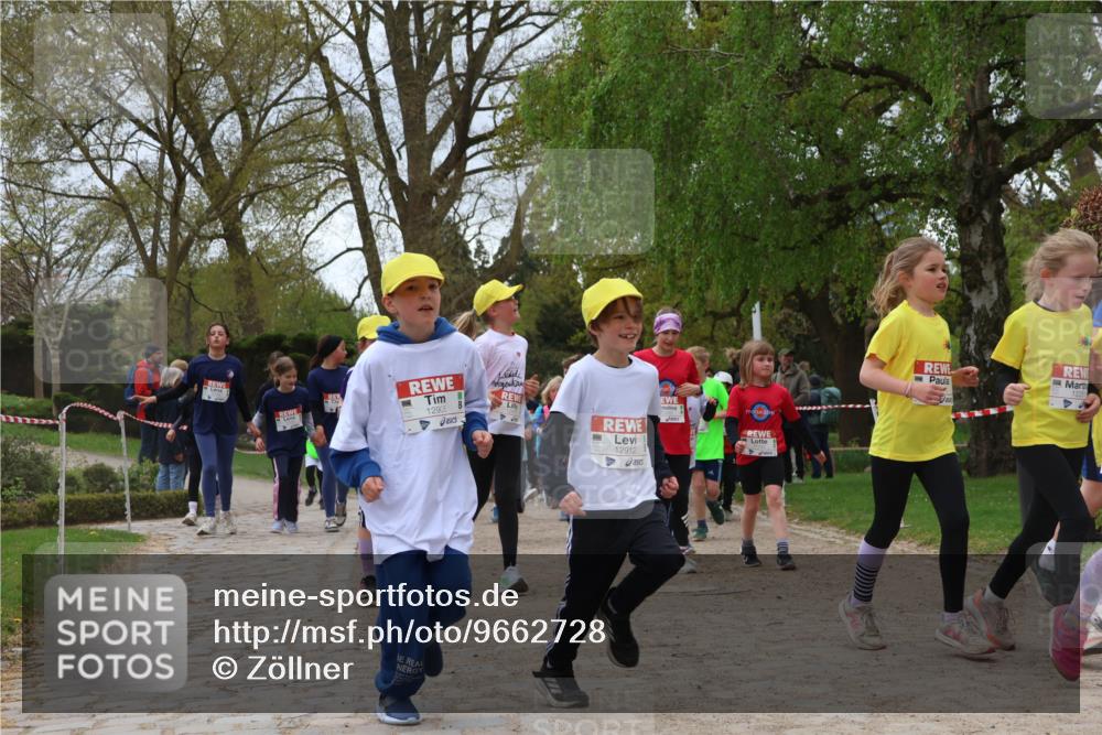 25.04.2026 - Das Zehntel Zöllner http://msf.ph/oto/9662728 25.04.2026 11:45:30 Laufen 12905, 12912 meine-sportfotos.de