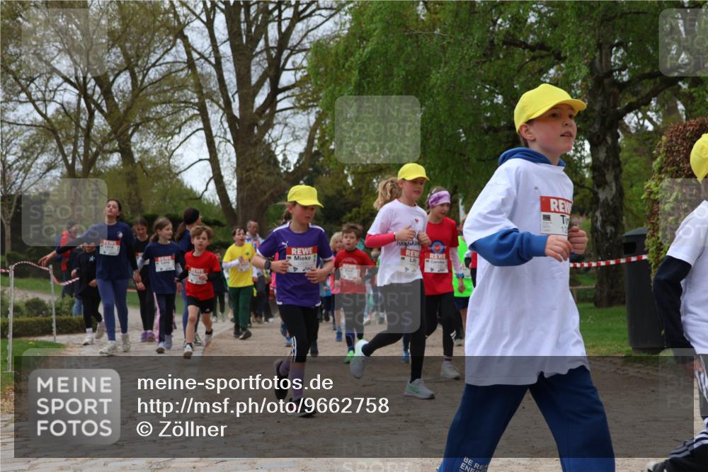25.04.2026 - Das Zehntel Zöllner http://msf.ph/oto/9662758 25.04.2026 11:45:31 Laufen 12 meine-sportfotos.de