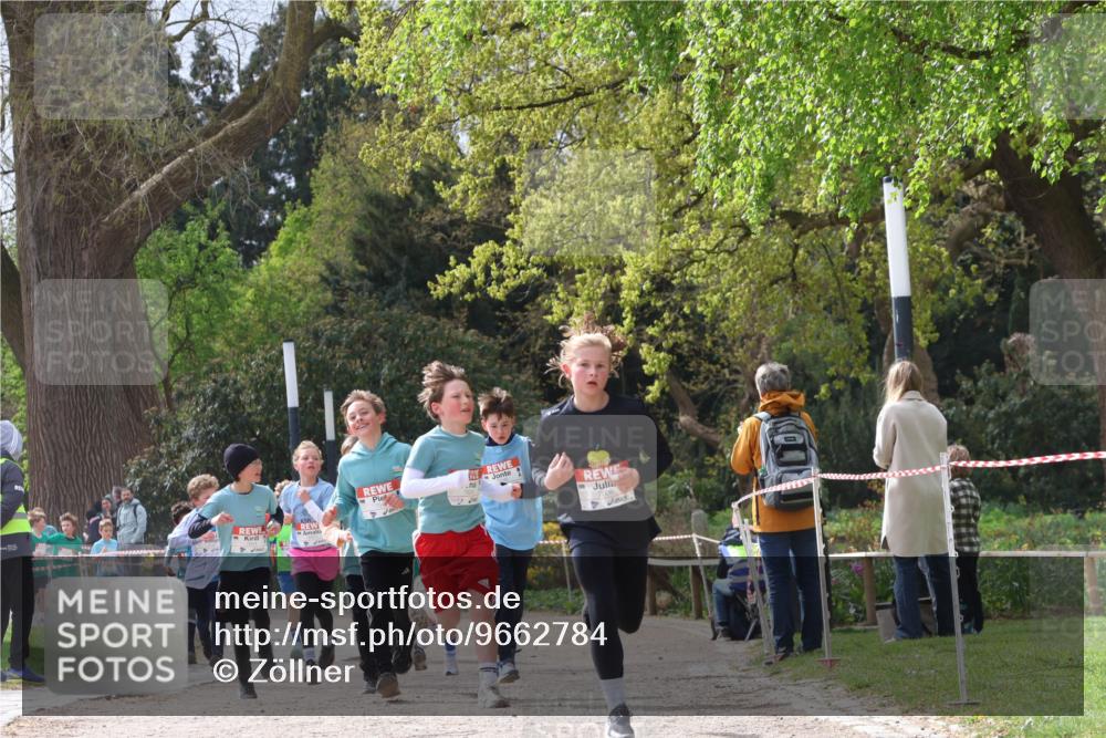 25.04.2026 - Das Zehntel Zöllner http://msf.ph/oto/9662784 25.04.2026 09:38:40 Laufen 7006 meine-sportfotos.de