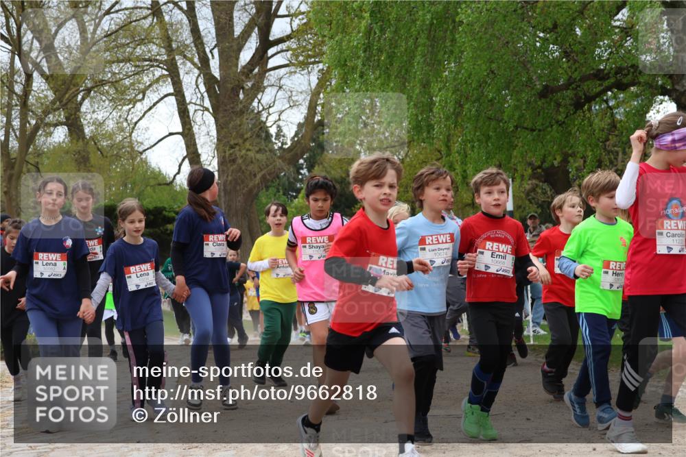 25.04.2026 - Das Zehntel Zöllner http://msf.ph/oto/9662818 25.04.2026 11:45:32 Laufen 10182, 10234, 11619, 10674, 10668, 5, 11220 meine-sportfotos.de
