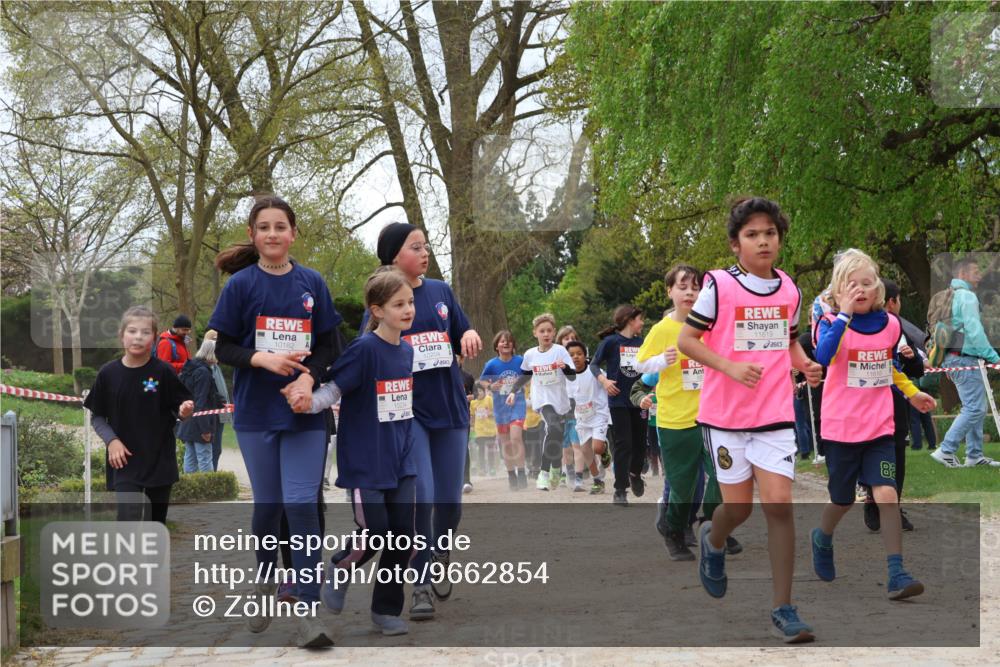 25.04.2026 - Das Zehntel Zöllner http://msf.ph/oto/9662854 25.04.2026 11:45:33 Laufen 10182, 11619, 7129, 8 meine-sportfotos.de