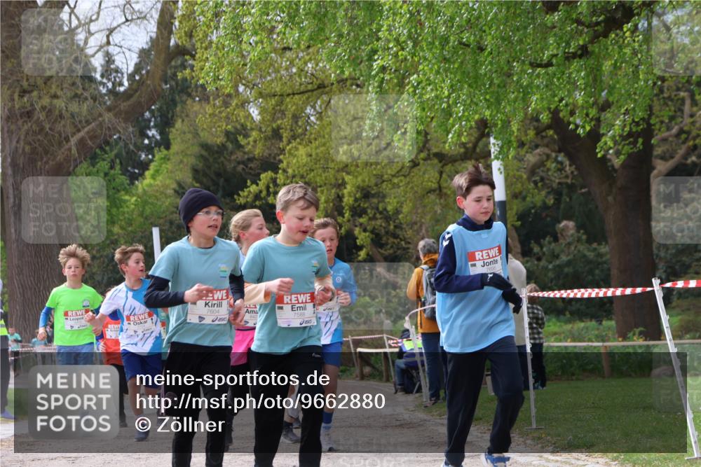 25.04.2026 - Das Zehntel Zöllner http://msf.ph/oto/9662880 25.04.2026 09:38:45 Laufen 7604, 7588 meine-sportfotos.de