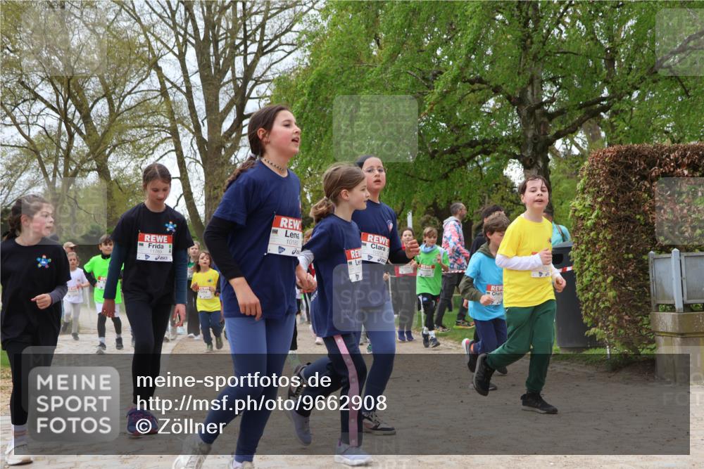 25.04.2026 - Das Zehntel Zöllner http://msf.ph/oto/9662908 25.04.2026 11:45:35 Laufen 11769, 10182, 10204 meine-sportfotos.de