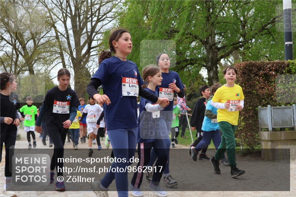 25.04.2026 - Das Zehntel Zöllner http://msf.ph/oto/9662917 25.04.2026 11:45:35 Laufen 11769, 10182, 10204, 10 meine-sportfotos.de
