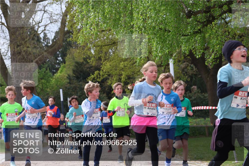 25.04.2026 - Das Zehntel Zöllner http://msf.ph/oto/9662925 25.04.2026 09:38:46 Laufen 6423, 7738, 7604 meine-sportfotos.de