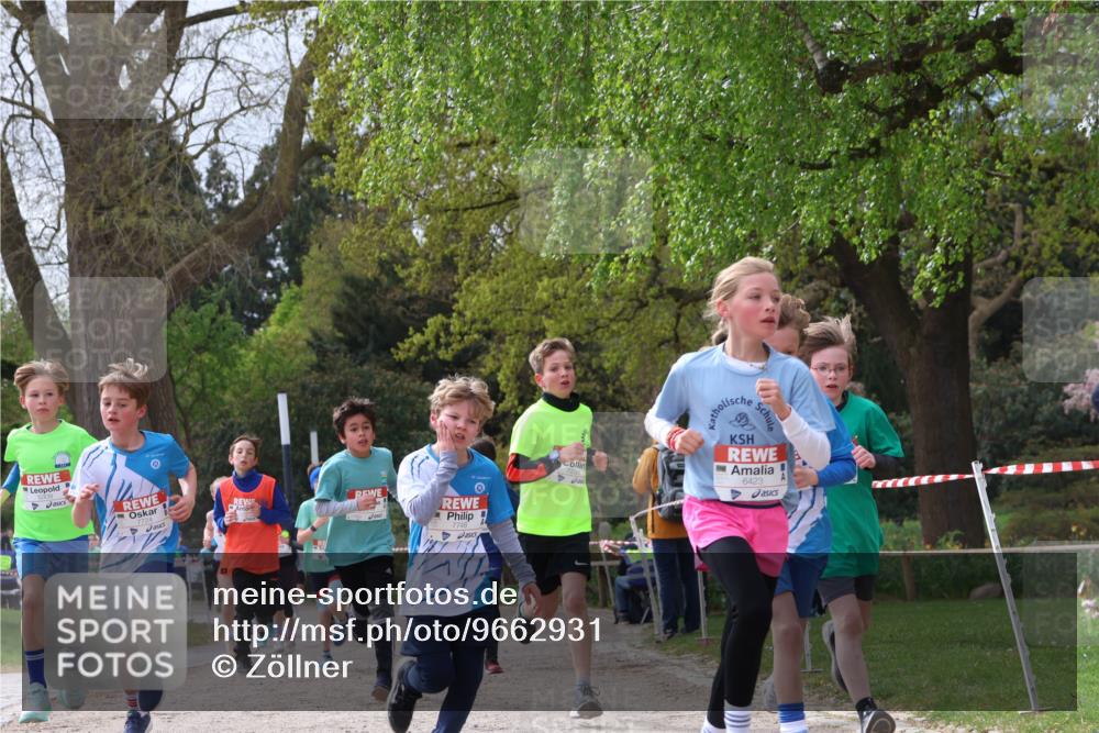 25.04.2026 - Das Zehntel Zöllner http://msf.ph/oto/9662931 25.04.2026 09:38:46 Laufen 5309, 7748, 6423 meine-sportfotos.de