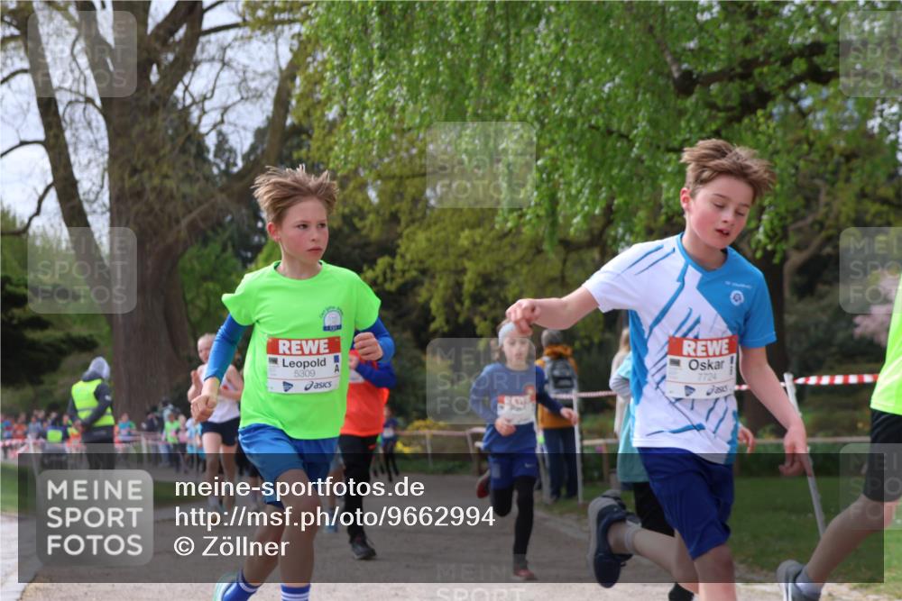 25.04.2026 - Das Zehntel Zöllner http://msf.ph/oto/9662994 25.04.2026 09:38:48 Laufen 5309, 7724 meine-sportfotos.de