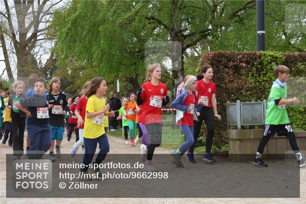 25.04.2026 - Das Zehntel Zöllner http://msf.ph/oto/9662998 25.04.2026 11:45:38 Laufen 10167, 10 meine-sportfotos.de