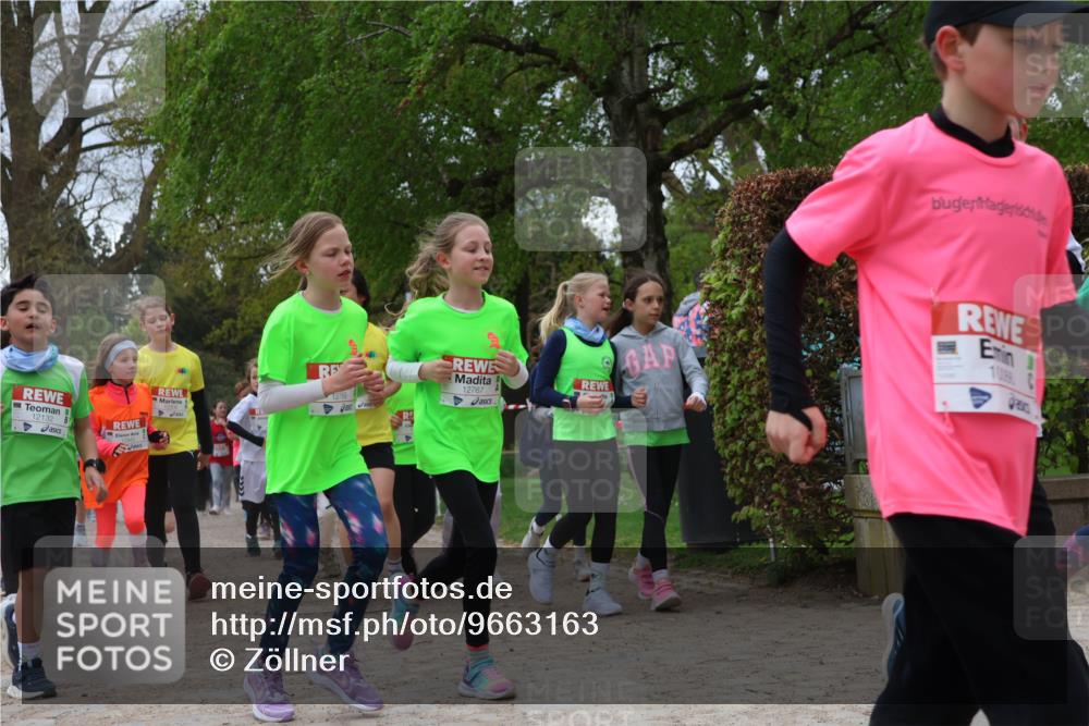 25.04.2026 - Das Zehntel Zöllner http://msf.ph/oto/9663163 25.04.2026 11:45:44 Laufen 12132, 2300, 12769, 12767, 1089, 250 meine-sportfotos.de