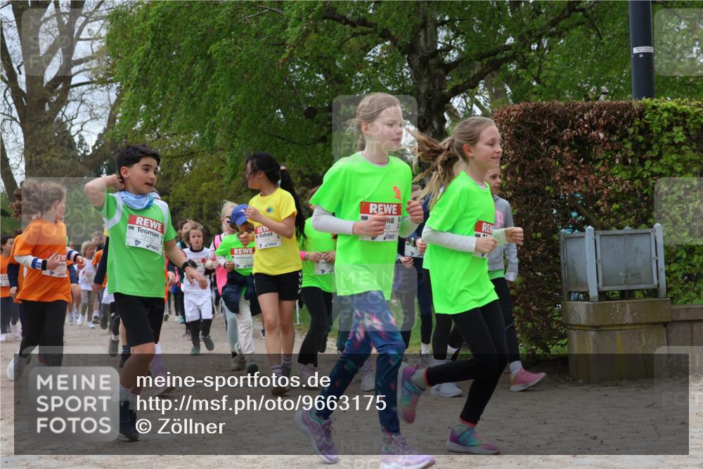 25.04.2026 - Das Zehntel Zöllner http://msf.ph/oto/9663175 25.04.2026 11:45:44 Laufen 12132 meine-sportfotos.de