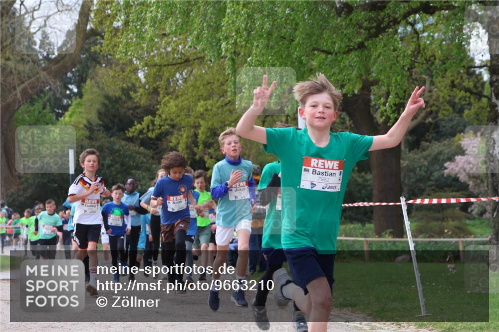 25.04.2026 - Das Zehntel Zöllner http://msf.ph/oto/9663210 25.04.2026 09:38:56 Laufen 7982 meine-sportfotos.de
