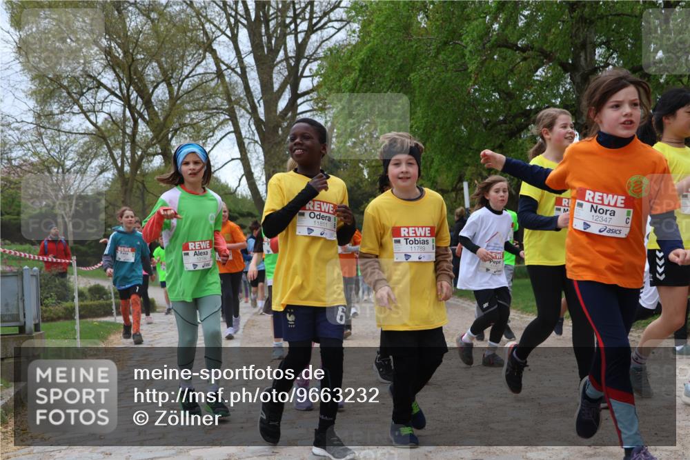25.04.2026 - Das Zehntel Zöllner http://msf.ph/oto/9663232 25.04.2026 11:45:47 Laufen 12194, 250, 11811, 11789, 6, 2, 12347 meine-sportfotos.de