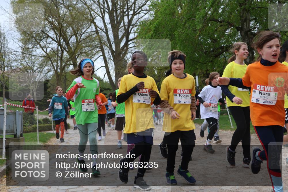 25.04.2026 - Das Zehntel Zöllner http://msf.ph/oto/9663235 25.04.2026 11:45:47 Laufen 11811, 11789, 12347 meine-sportfotos.de