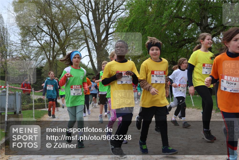 25.04.2026 - Das Zehntel Zöllner http://msf.ph/oto/9663238 25.04.2026 11:45:47 Laufen 12194, 11811, 11789, 12300, 5, 12347 meine-sportfotos.de