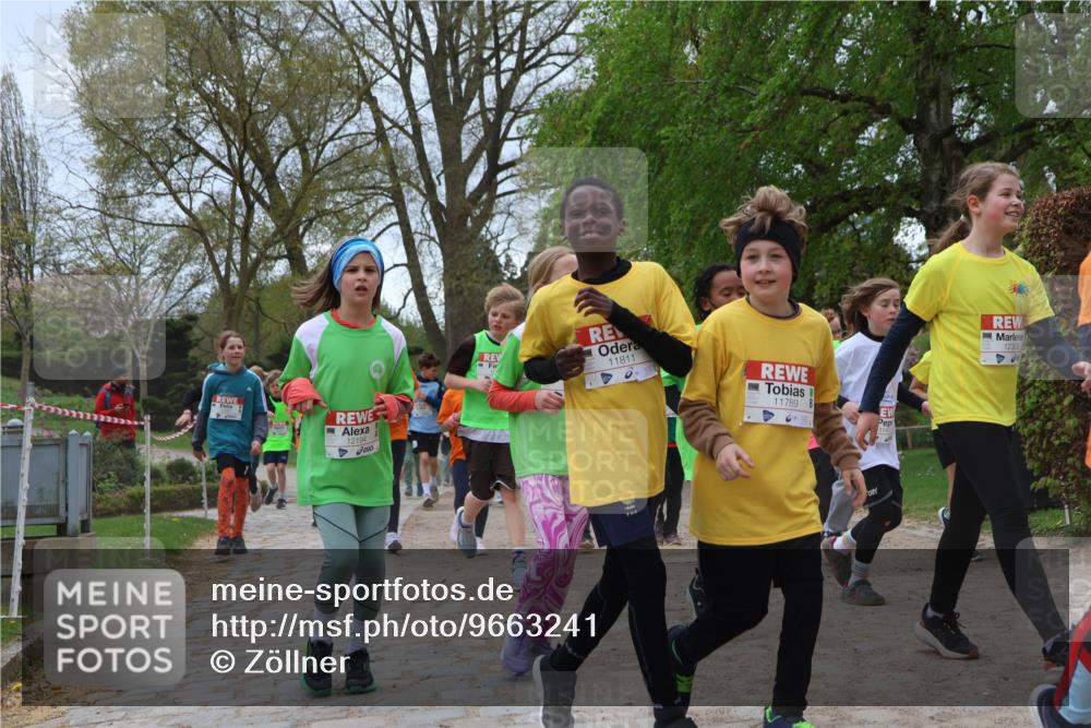 25.04.2026 - Das Zehntel Zöllner http://msf.ph/oto/9663241 25.04.2026 11:45:47 Laufen 12194, 11811, 11789, 12300 meine-sportfotos.de