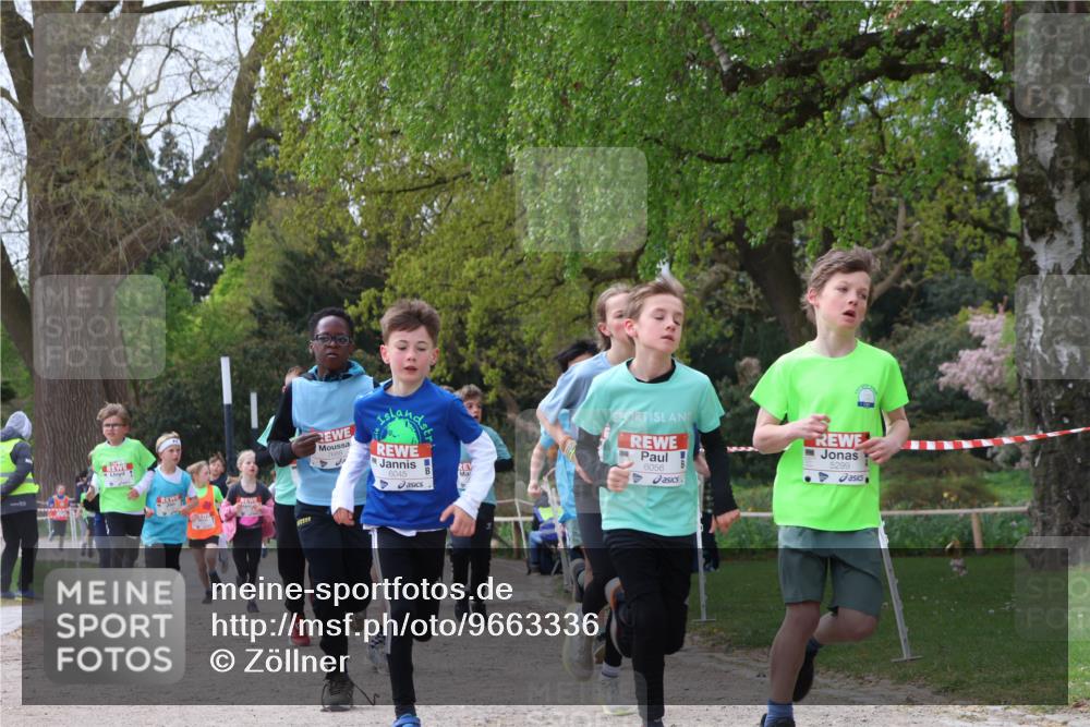 25.04.2026 - Das Zehntel Zöllner http://msf.ph/oto/9663336 25.04.2026 09:38:59 Laufen 6045, 6056, 5299 meine-sportfotos.de