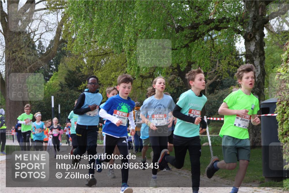 25.04.2026 - Das Zehntel Zöllner http://msf.ph/oto/9663345 25.04.2026 09:39:00 Laufen 6422, 5299 meine-sportfotos.de