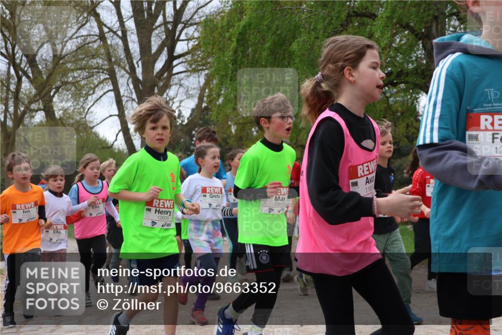 25.04.2026 - Das Zehntel Zöllner http://msf.ph/oto/9663352 25.04.2026 11:45:52 Laufen 11122, 11400, 12615, 12609, 116, 12 meine-sportfotos.de