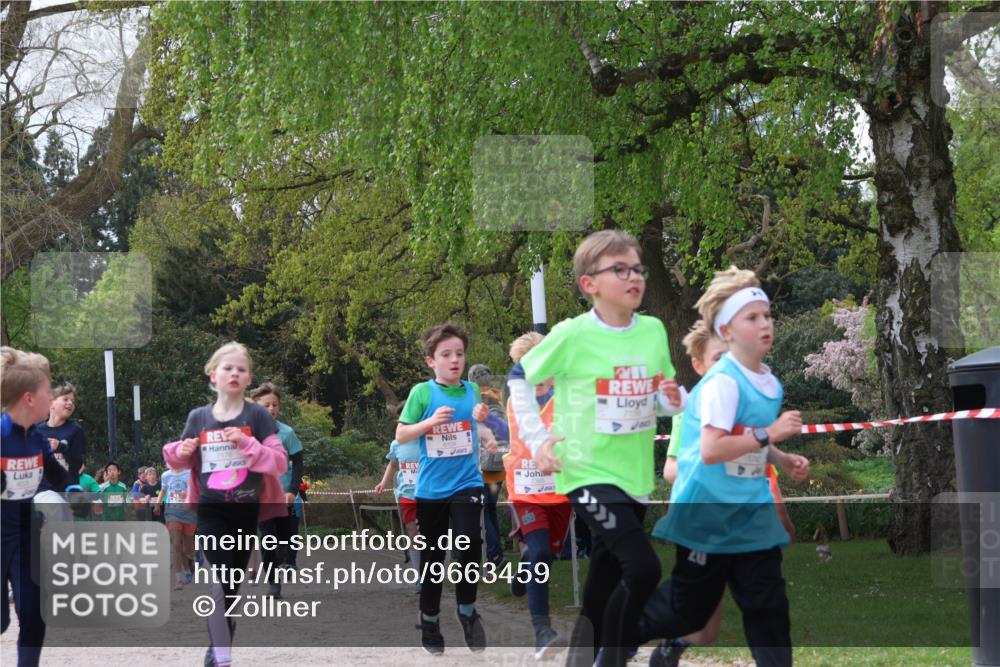 25.04.2026 - Das Zehntel Zöllner http://msf.ph/oto/9663459 25.04.2026 09:39:04 Laufen 7176, 6104, 211, 7156 meine-sportfotos.de