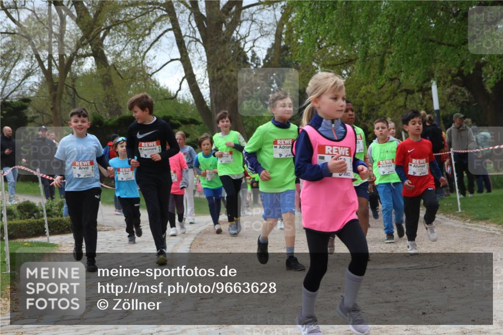 25.04.2026 - Das Zehntel Zöllner http://msf.ph/oto/9663628 25.04.2026 11:46:04 Laufen 10390 meine-sportfotos.de