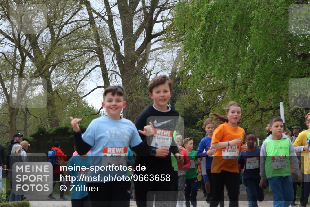 25.04.2026 - Das Zehntel Zöllner http://msf.ph/oto/9663658 25.04.2026 11:46:06 Laufen 10000, 10384, 12454 meine-sportfotos.de