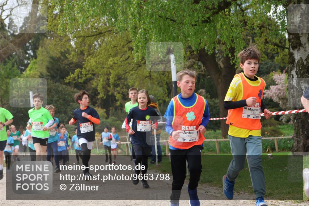 25.04.2026 - Das Zehntel Zöllner http://msf.ph/oto/9663798 25.04.2026 09:39:18 Laufen 7408, 7394 meine-sportfotos.de