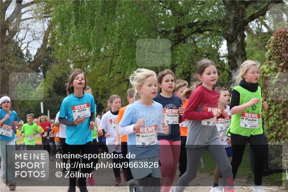 25.04.2026 - Das Zehntel Zöllner http://msf.ph/oto/9663826 25.04.2026 11:46:12 Laufen 11302, 11374, 10686, 10541, 10700, 11411, 1949, 12027 meine-sportfotos.de