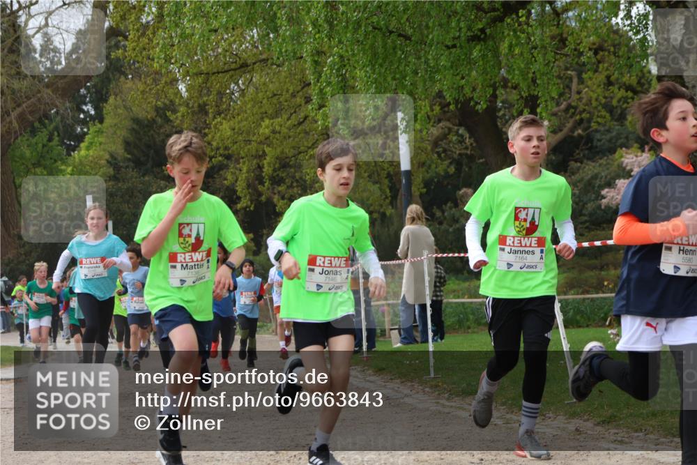 25.04.2026 - Das Zehntel Zöllner http://msf.ph/oto/9663843 25.04.2026 09:39:20 Laufen 7138, 7146, 7164, 5580 meine-sportfotos.de