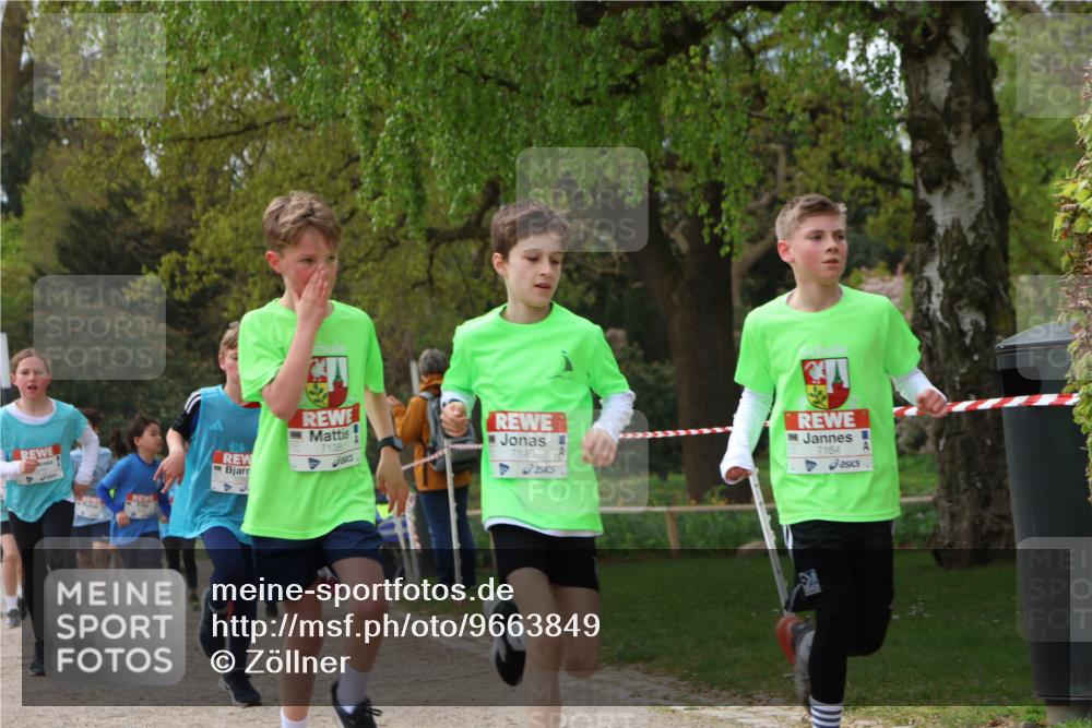 25.04.2026 - Das Zehntel Zöllner http://msf.ph/oto/9663849 25.04.2026 09:39:21 Laufen 15, 7138, 7164, 7146 meine-sportfotos.de
