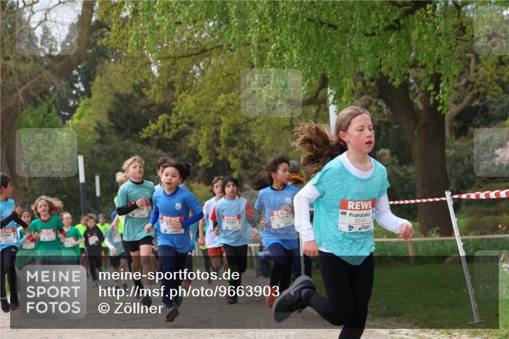 25.04.2026 - Das Zehntel Zöllner http://msf.ph/oto/9663903 25.04.2026 09:39:23 Laufen 6248 meine-sportfotos.de