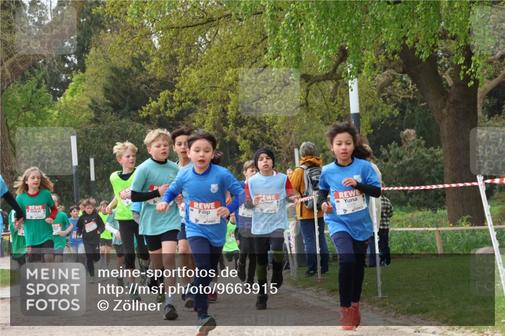 25.04.2026 - Das Zehntel Zöllner http://msf.ph/oto/9663915 25.04.2026 09:39:24 Laufen 6327, 6339 meine-sportfotos.de