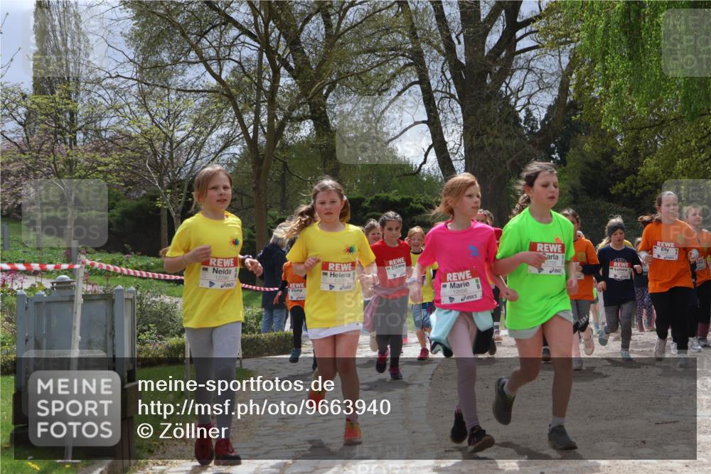 25.04.2026 - Das Zehntel Zöllner http://msf.ph/oto/9663940 25.04.2026 11:46:17 Laufen 12296, 12279, 12656, 2705 meine-sportfotos.de