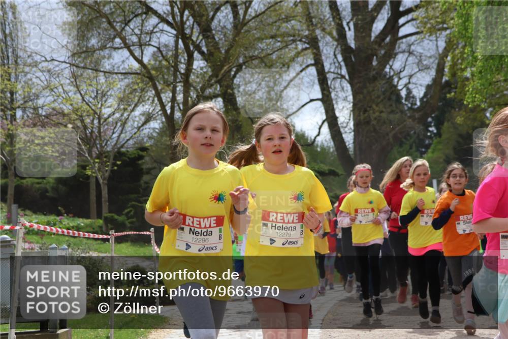 25.04.2026 - Das Zehntel Zöllner http://msf.ph/oto/9663970 25.04.2026 11:46:18 Laufen 12296, 12279, 1994 meine-sportfotos.de