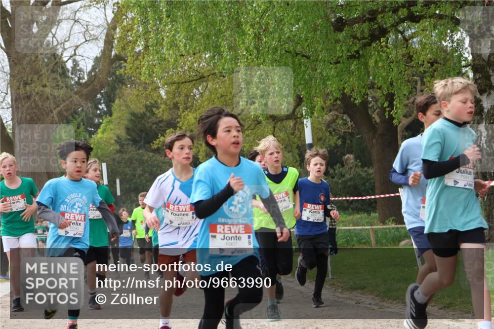 25.04.2026 - Das Zehntel Zöllner http://msf.ph/oto/9663990 25.04.2026 09:39:26 Laufen 20, 7706, 6907, 7591 meine-sportfotos.de