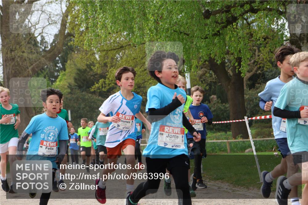 25.04.2026 - Das Zehntel Zöllner http://msf.ph/oto/9663996 25.04.2026 09:39:26 Laufen 20, 6890, 7706, 6907 meine-sportfotos.de