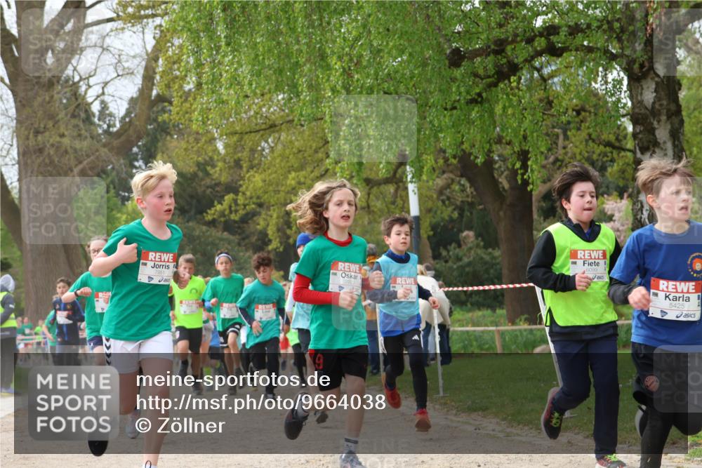 25.04.2026 - Das Zehntel Zöllner http://msf.ph/oto/9664038 25.04.2026 09:39:28 Laufen 7951, 9, 7929, 6099, 5425 meine-sportfotos.de